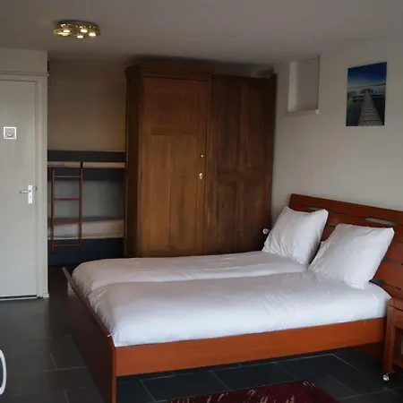 Hotel Budget De Witte Hoeck Amsterdam 2*